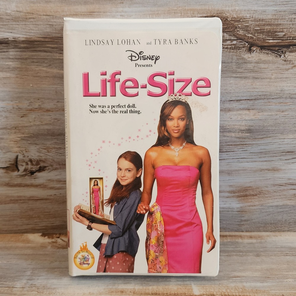Disney Life-Size VHS Lindsay Lohan Tyra Banks Movie Clamshell Case 19822